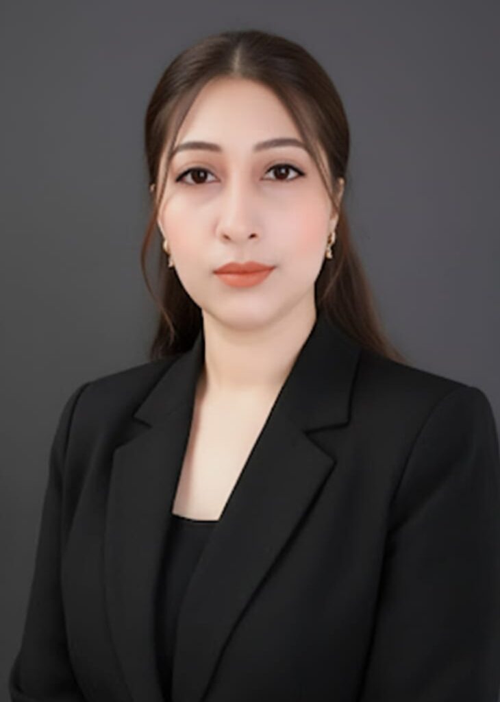 Aqsa Amir-Monaco elite class wedding lead photographer